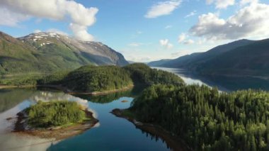 Hava görüntüleri. Güzel doğa Norveç.
