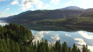 Hava görüntüleri. Güzel doğa Norveç.