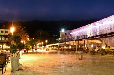 Budva eski şehir Cafe