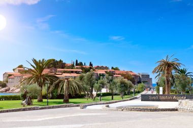 Sveti Stefan agora sqware