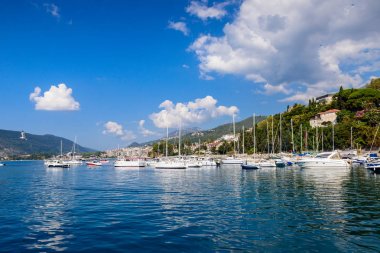Yat marina deniz limanı