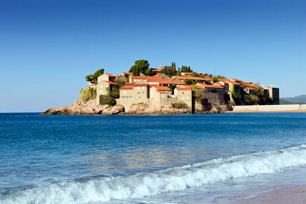 Sveti Stefan Adası şehir kale