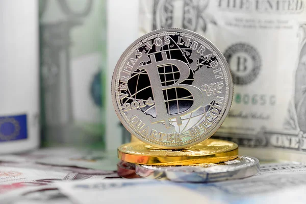 Bitcoin Coin simbol — стокове фото