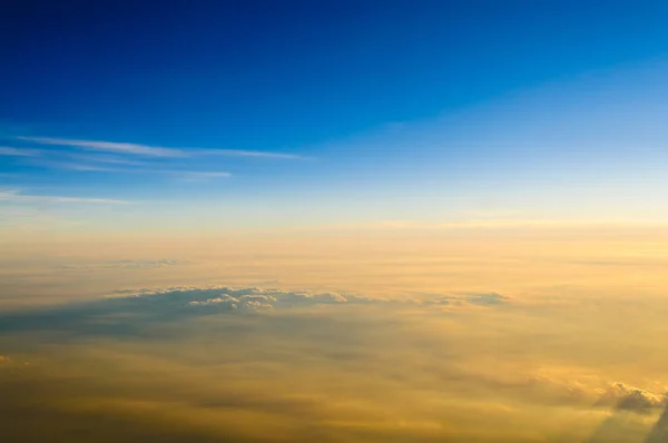 空と雲日没時間成層圏自然抽象的背景 — ストック写真