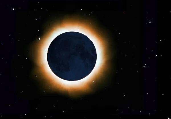 Eclipse completo de corona solar sobre el cielo estrellado — Foto de Stock