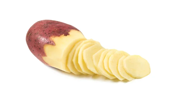 Tecrit edilmiş çiğ patates sebzesi kes. — Stok fotoğraf
