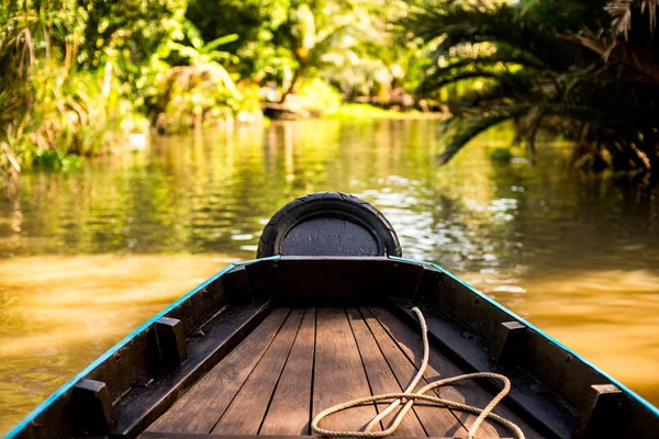 Wietnam delta rzeki Mekong Taxi łódź — Zdjęcie stockowe