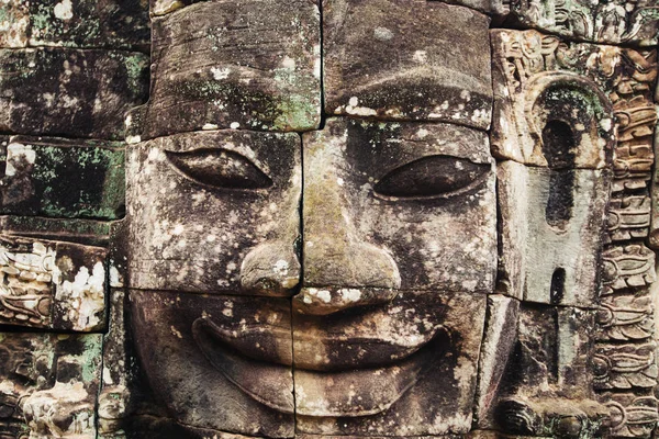Chrám Bayon Khmer v Angkoru v Kambodži — Stock fotografie