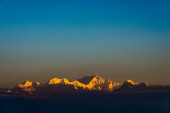 the top of Kanchenjunga guides of the Himalayan mountains