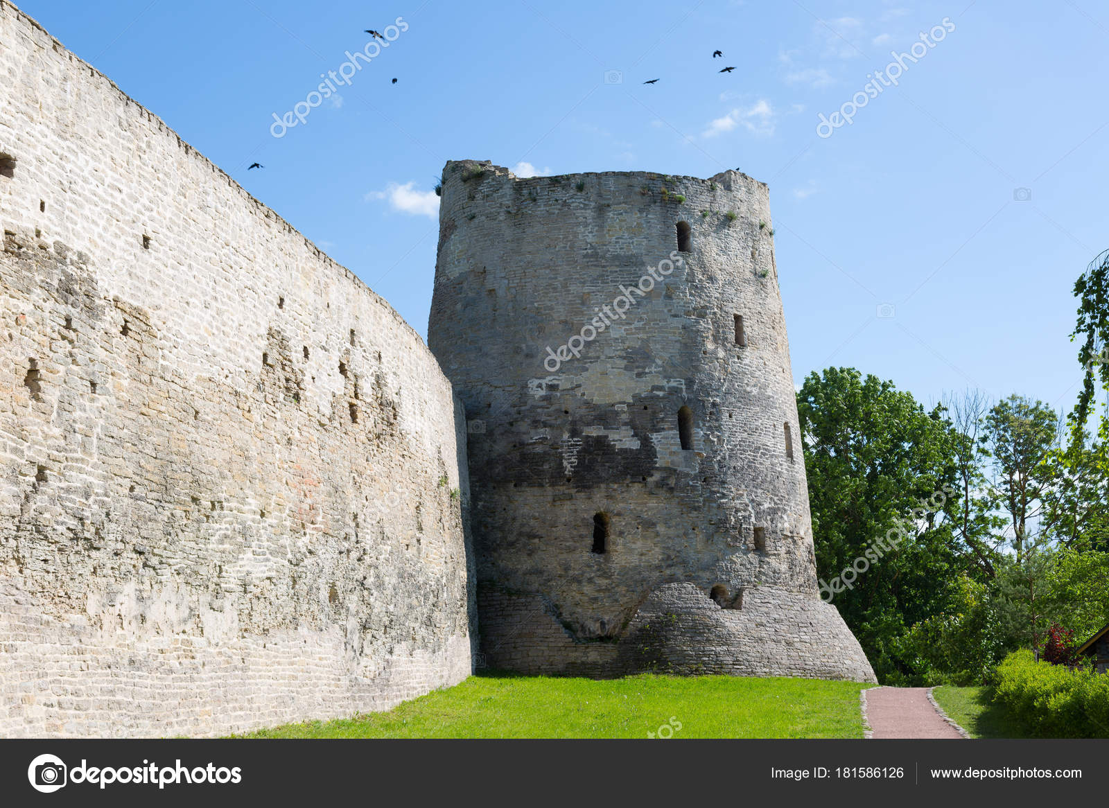 Izborsk fortress, Pskov region: photo and description, history of sights, how to get 68 Izborsk fortress, Pskov region: photo and description, history of sights, how to get 68