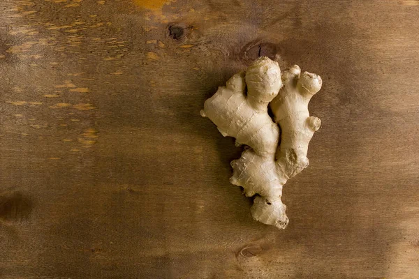 Fresh ginger root — Stock Photo, Image