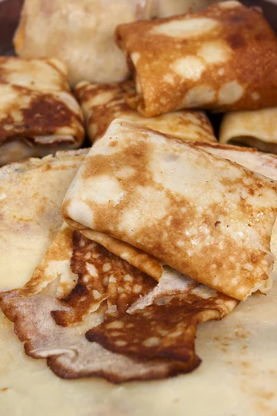 Nygräddade pannkakor — Stockfoto