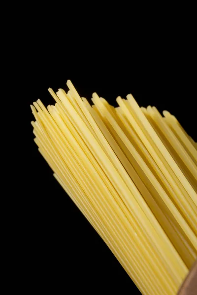 Des grappes de spaghettis italiens — Photo