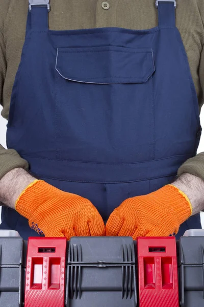 Werkende handen met gerei — Stockfoto