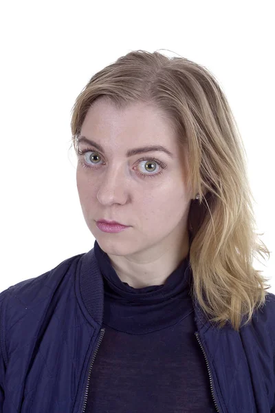 Retrato de uma jovem mulher loira — Fotografia de Stock