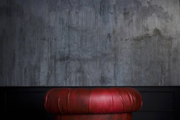 Kırmızı deri koltuk — Stok fotoğraf