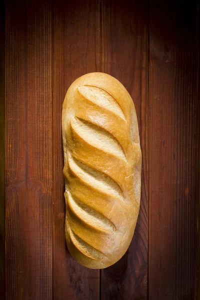 Frische Brotlaibe — Stockfoto