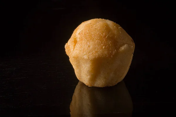 Świeży, słodki muffin — Zdjęcie stockowe