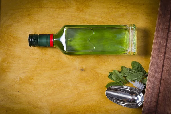 Butelka z absyntu — Zdjęcie stockowe