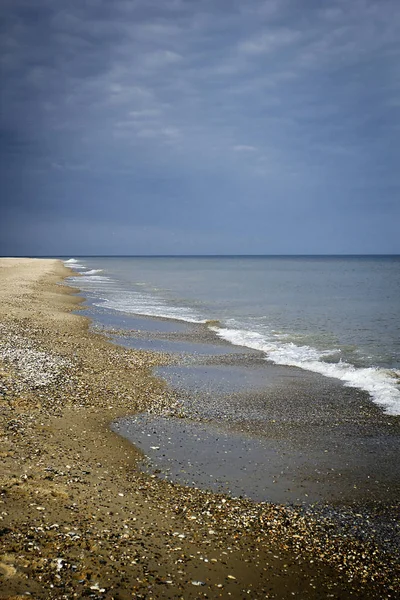 Вид на море с пляжа — стоковое фото