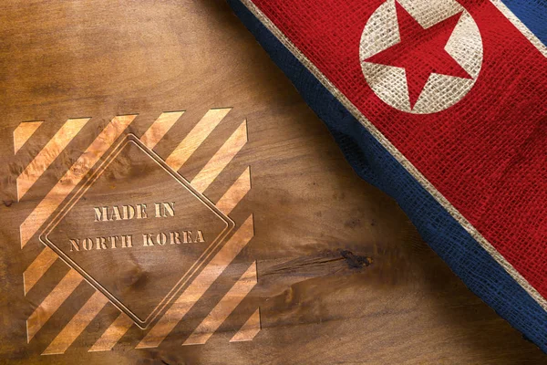 Bandeira Coreia Norte Feita Tecido Áspero Fundo Madeira Selo Feito — Fotografia de Stock