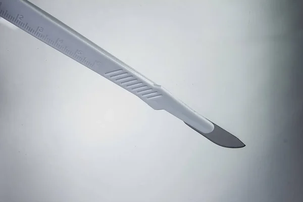 Medical surgical scalpel — Stock Photo, Image