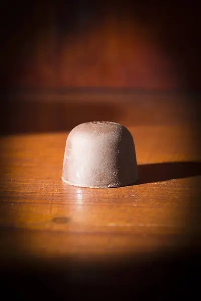 Un caramelo de chocolate — Foto de Stock