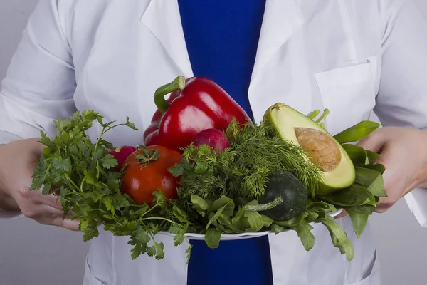 Woman White Coat Plate Vegetables — Stock Photo, Image