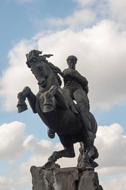 Ermeni kahramanı David Sasuntsi anıt