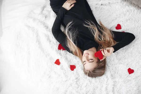 Jeune Belle Femme Avec Joli Sourire Grands Yeux Gris Une — Photo