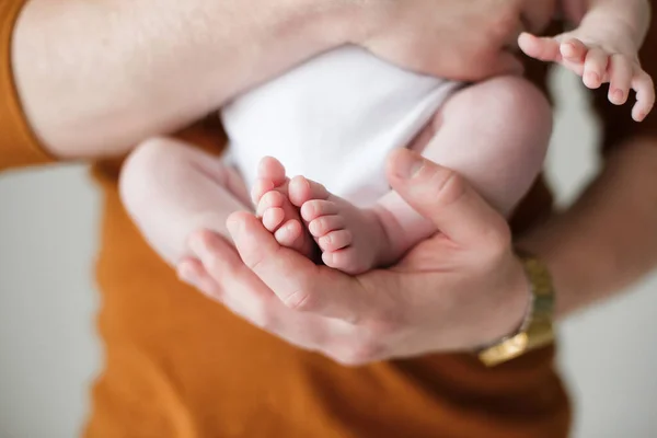 Closeup Portrait Young Bearded Caucasian Father Hugging Kissing Newborn Baby — Stock Photo, Image