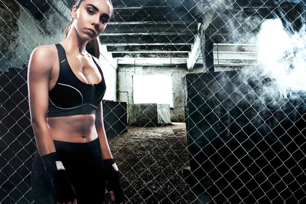 Brutale Fighter bokser vrouw close-up. Sport Concept. — Stockfoto