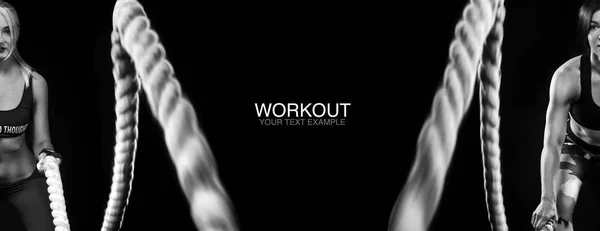 Savaş oturum ipleri. Çekici genç uygun ve fonksiyonel eğitim salonunda savaş halatlar ile egzersiz yaparak çalışma dışarı sportswomen tonda. Fitness ve egzersiz motivasyon kopya alanı ile