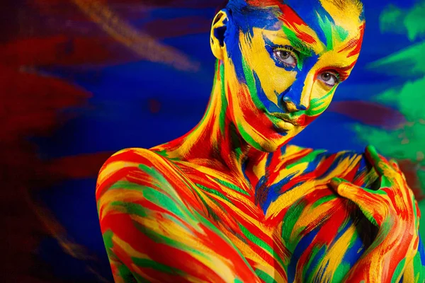 Art fashion makeup and body painting . Color face of woman for inspiration. Abstract portrait of the bright beautiful girl with colorful make-up and bodyart. — Stock Photo, Image