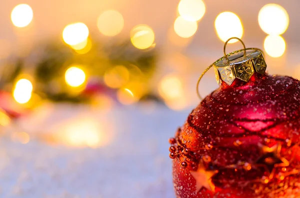 Spar kerstboom met lampjes — Stockfoto