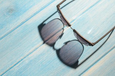 Masada şık güneş gözlükleri
