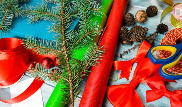 Materiais para decoração de Natal artesanal — Fotografia de Stock