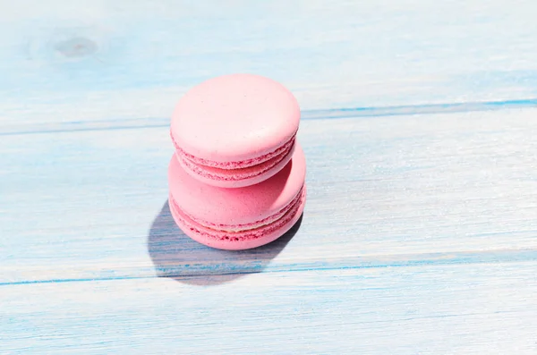 Två rosa macarons — Stockfoto