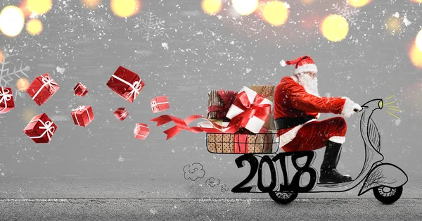 Santa Claus en scooter — Foto de Stock