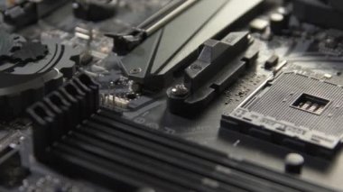 İşlemcili ana kart yakın çekim