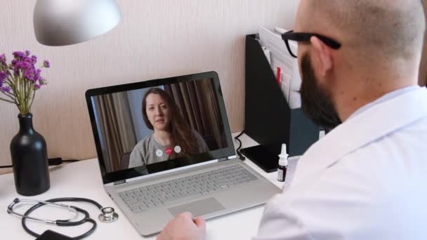 Τηλεϊατρική. Βίντεο κλήση με το γιατρό — Αρχείο Βίντεο