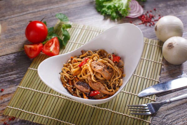 Oriental dishes - udon noodles