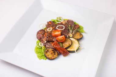 Fırında etli kabak ve patlıcan