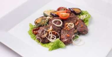 Fırında etli kabak ve patlıcan