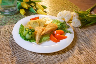 fırında tavuk göğsü peynir ve mantar ile