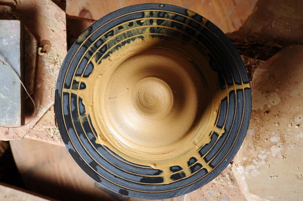 Clay on pottery wheel — Stock Photo, Image