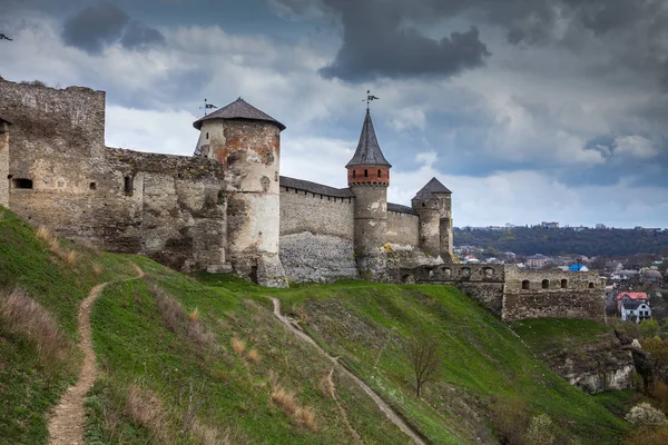 Walls of the ancient fortress — Stock Photo, Image