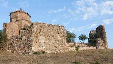 Jvari Gürcü Ortodoks Manastırı var. Gürcistan Cumhuriyeti