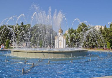 Anapa, Rusya - 05 Ağustos 2017: Anapa Merkezi çeşme. Anapa Krasnodar Krayı, Rusya bir resort yeridir