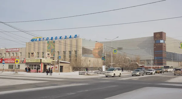 Yakutsk Russia March 2019 Urban Landscape Building Bus Station Swimming — Stock Photo, Image